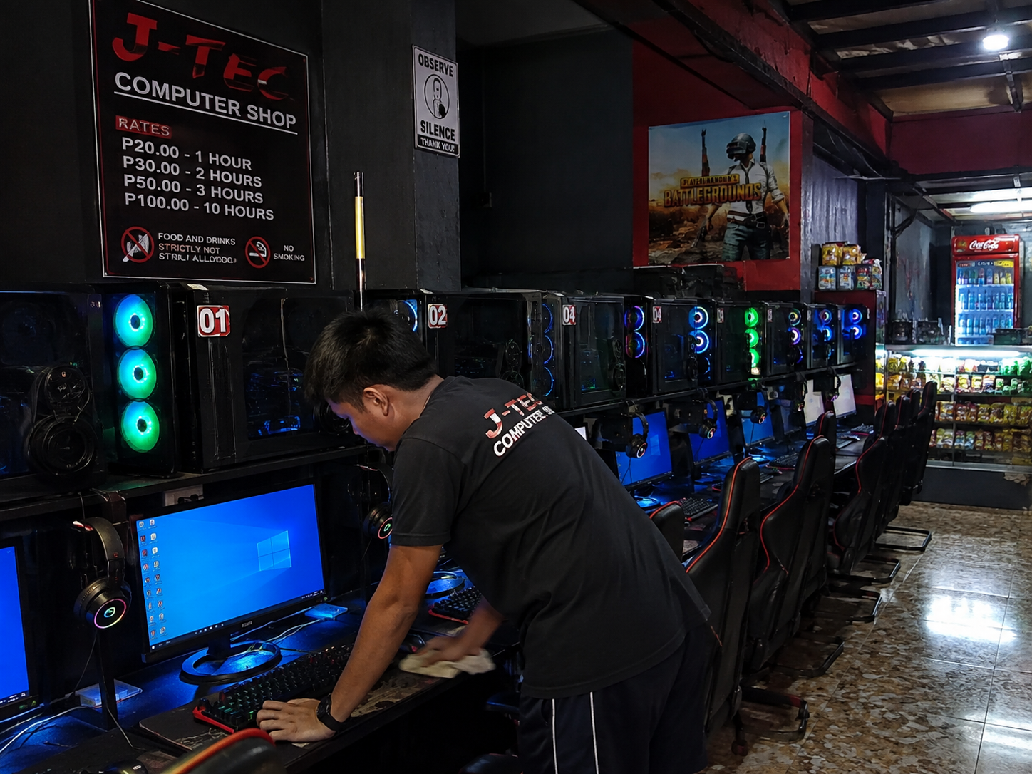 Computer shop and Pisonet maintenance service